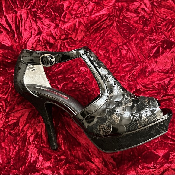 NWOB Lovely People Leather Platform PeepToe Stilettos - Picture 5 of 16